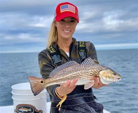 Vicky Stark: The Fishing Influencer Making Waves Online